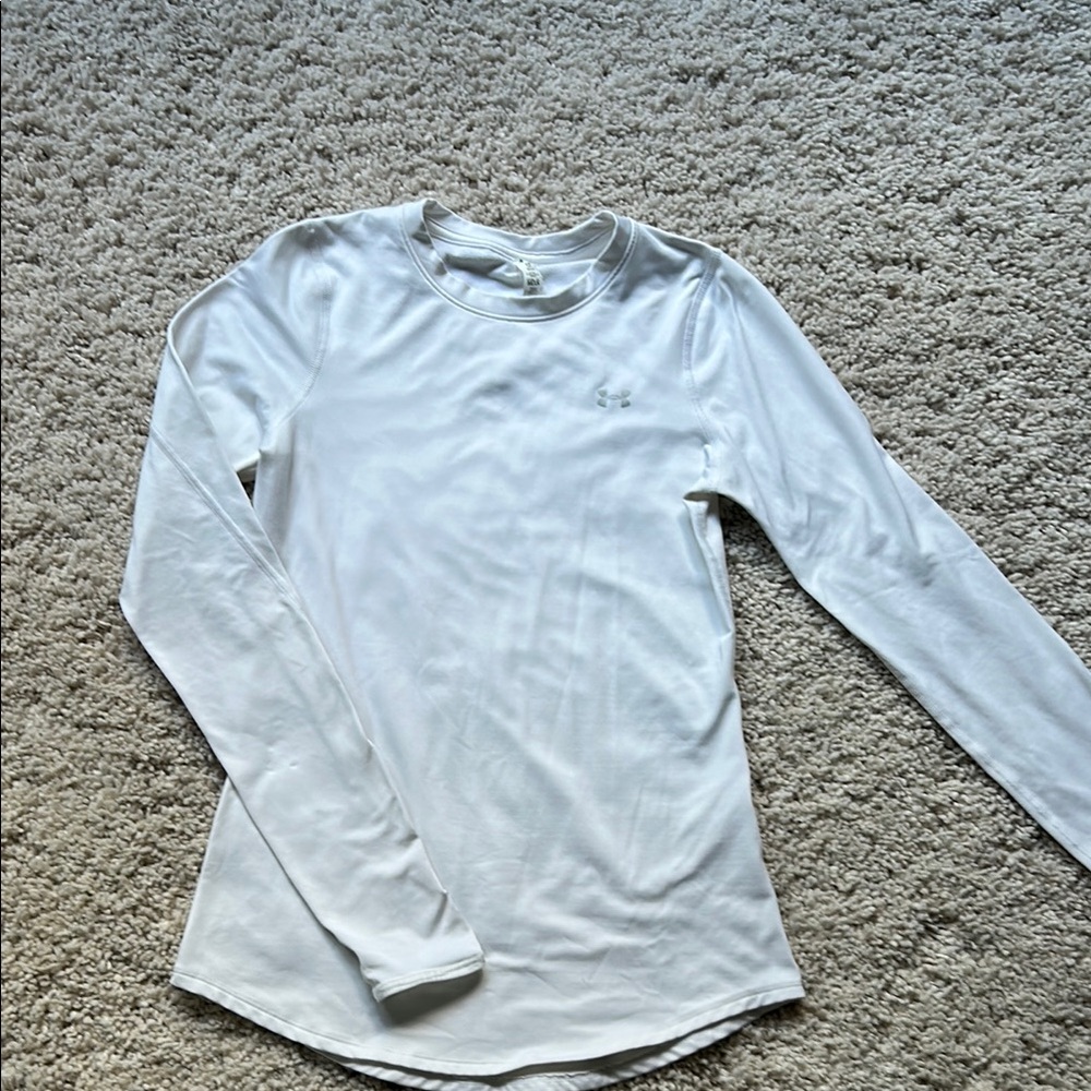 Under Armour White Fitted Long Sleeve Tee